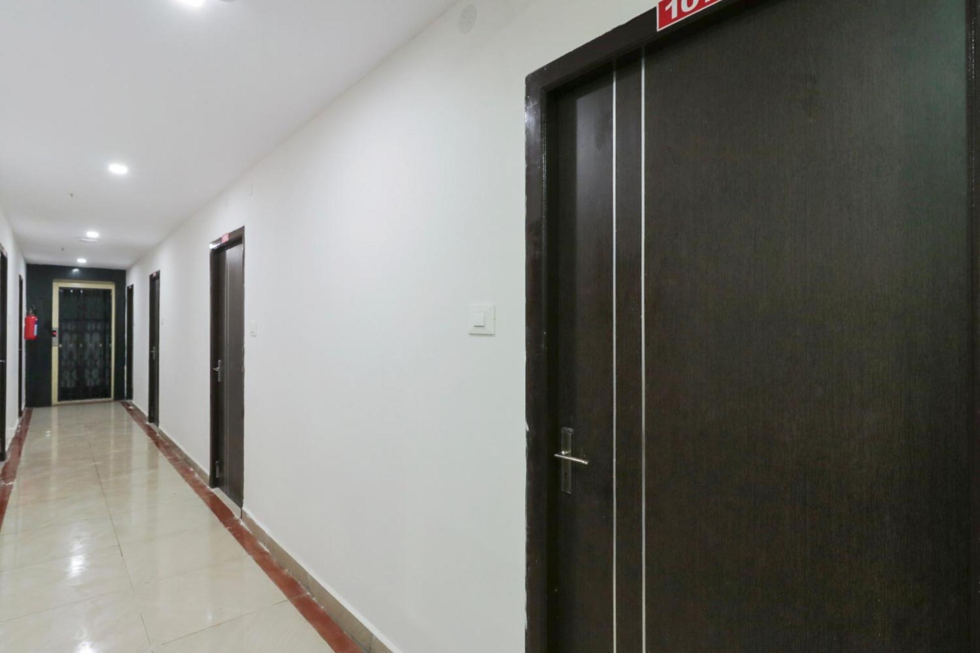 Hotel O Akshaya Elite Vijayawāda Zewnętrze zdjęcie